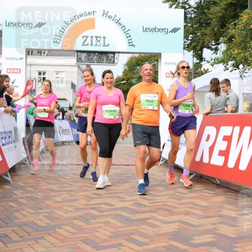 31.08.2025 - 21. Blankeneser Heldenlauf Strokosch-Dieckow http://msf.ph/oto/8666874 31.08.2025 11:16:20 Ziel 3689, 3690, 3289, 3154, 3258, 3533, 3293, 3294, 3738, 3599, 3598 meine-sportfotos.de