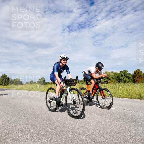 31.08.2025 - Elbe Triathlon Hamburg Michael Burmester http://msf.ph/oto/8666910 31.08.2025 10:38:30 Radfahren 783, 790, 795, 899, 971, 1077, 1109 meine-sportfotos.de