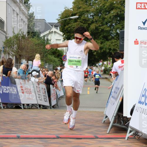 31.08.2025 - 21. Blankeneser Heldenlauf Strokosch-Dieckow http://msf.ph/oto/8666914 31.08.2025 10:57:55 Ziel 3421, 3460, 3539 meine-sportfotos.de