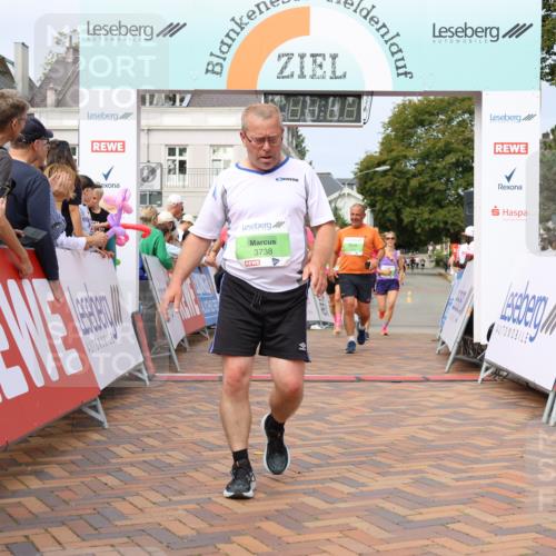 31.08.2025 - 21. Blankeneser Heldenlauf Strokosch-Dieckow http://msf.ph/oto/8666944 31.08.2025 11:16:16 Ziel 3689, 3690, 3289, 3154, 3258, 3533, 3293, 3294, 3738, 3599, 3598 meine-sportfotos.de