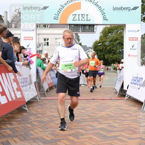 31.08.2025 - 21. Blankeneser Heldenlauf Strokosch-Dieckow http://msf.ph/oto/8666952 31.08.2025 11:16:16 Ziel 3689, 3690, 3289, 3154, 3258, 3533, 3293, 3294, 3738, 3599, 3598 meine-sportfotos.de