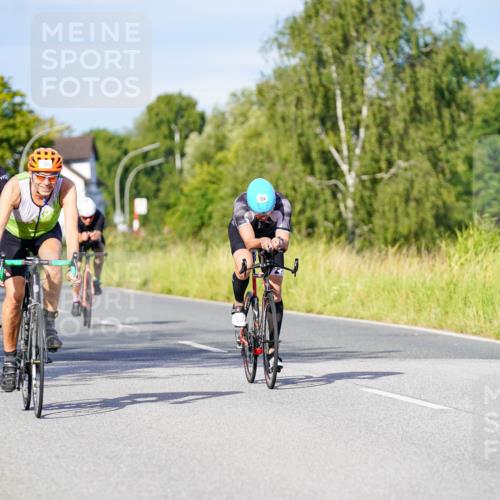 31.08.2025 - Elbe Triathlon Hamburg Michael Burmester http://msf.ph/oto/8666969 31.08.2025 09:39:28 Radfahren 346, 366, 478, 500, 511, 662, 687, 724, 745, 775 meine-sportfotos.de