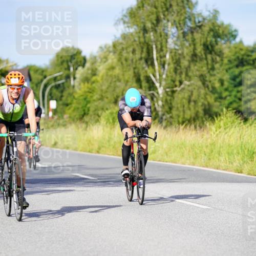 31.08.2025 - Elbe Triathlon Hamburg Michael Burmester http://msf.ph/oto/8666972 31.08.2025 09:39:28 Radfahren 346, 366, 478, 500, 511, 662, 687, 724, 745, 775 meine-sportfotos.de