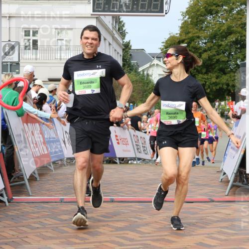 31.08.2025 - 21. Blankeneser Heldenlauf Strokosch-Dieckow http://msf.ph/oto/8666974 31.08.2025 11:16:13 Ziel 3689, 3690, 3154, 3258, 3533, 3293, 3738 meine-sportfotos.de