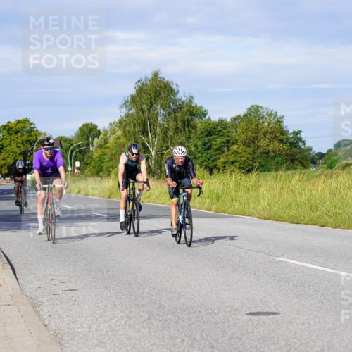 31.08.2025 - Elbe Triathlon Hamburg Michael Burmester http://msf.ph/oto/8666993 31.08.2025 09:39:33 Radfahren 346, 366, 478, 500, 511, 662, 687, 745 meine-sportfotos.de