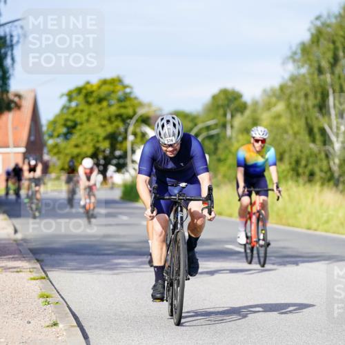 31.08.2025 - Elbe Triathlon Hamburg Michael Burmester http://msf.ph/oto/8667042 31.08.2025 09:40:00 Radfahren 334, 348, 418, 432, 499, 536, 576, 698, 774 meine-sportfotos.de