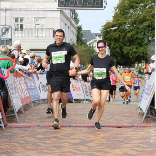 31.08.2025 - 21. Blankeneser Heldenlauf Strokosch-Dieckow http://msf.ph/oto/8667049 31.08.2025 11:16:13 Ziel 3689, 3690, 3154, 3258, 3533, 3293, 3738 meine-sportfotos.de