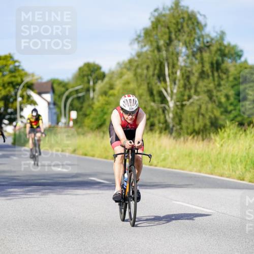 31.08.2025 - Elbe Triathlon Hamburg Michael Burmester http://msf.ph/oto/8667053 31.08.2025 09:40:03 Radfahren 334, 348, 418, 432, 499, 536, 576, 652, 698, 725 meine-sportfotos.de
