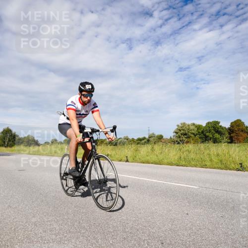 31.08.2025 - Elbe Triathlon Hamburg Michael Burmester http://msf.ph/oto/8667061 31.08.2025 10:41:26 Radfahren 914, 926, 970, 1062, 1148, 1273 meine-sportfotos.de
