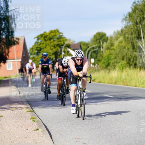 31.08.2025 - Elbe Triathlon Hamburg Michael Burmester http://msf.ph/oto/8667160 31.08.2025 09:40:42 Radfahren 246, 341, 415, 417, 444, 451, 619, 716, 805, 830 meine-sportfotos.de