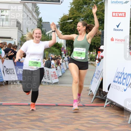 31.08.2025 - 21. Blankeneser Heldenlauf Strokosch-Dieckow http://msf.ph/oto/8667183 31.08.2025 11:15:49 Ziel 3581, 3582 meine-sportfotos.de