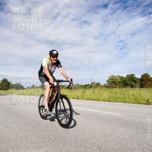 31.08.2025 - Elbe Triathlon Hamburg Michael Burmester http://msf.ph/oto/8667196 31.08.2025 10:43:50 Radfahren 890, 980, 1202, 1283, 1344 meine-sportfotos.de