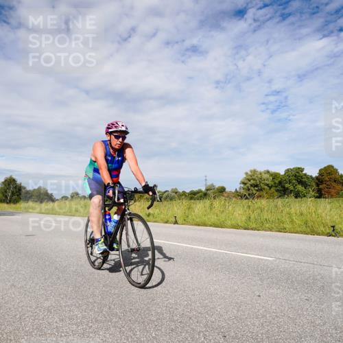 31.08.2025 - Elbe Triathlon Hamburg Michael Burmester http://msf.ph/oto/8667205 31.08.2025 10:43:59 Radfahren 1206, 1283, 1306, 1326, 1445 meine-sportfotos.de