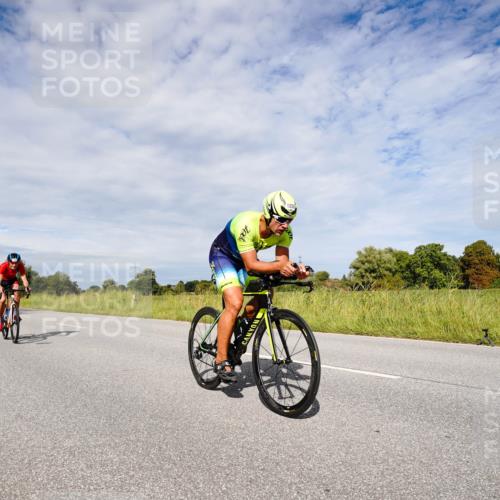 31.08.2025 - Elbe Triathlon Hamburg Michael Burmester http://msf.ph/oto/8667209 31.08.2025 10:44:04 Radfahren 1183, 1206, 1251, 1326, 1445 meine-sportfotos.de