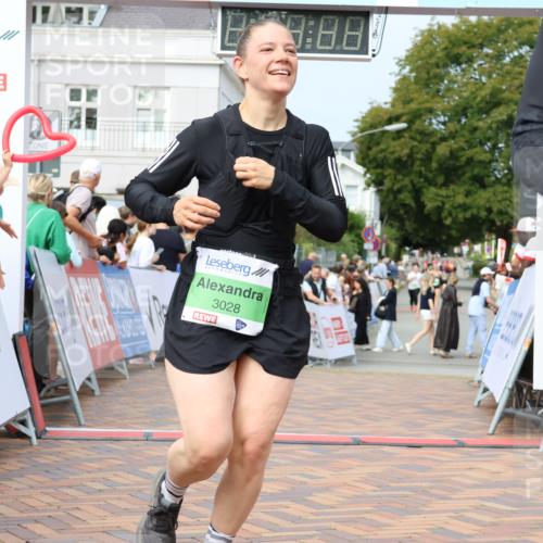 31.08.2025 - 21. Blankeneser Heldenlauf Strokosch-Dieckow http://msf.ph/oto/8667257 31.08.2025 11:15:37 Ziel 3495, 3621, 3622, 3458, 3028, 3397 meine-sportfotos.de