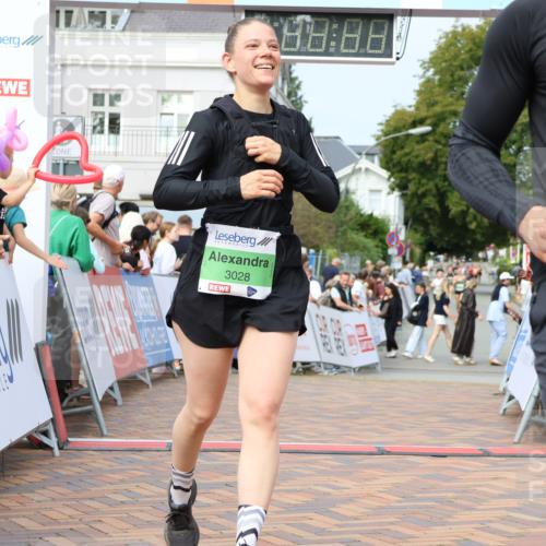 31.08.2025 - 21. Blankeneser Heldenlauf Strokosch-Dieckow http://msf.ph/oto/8667275 31.08.2025 11:15:37 Ziel 3495, 3621, 3622, 3458, 3028, 3397 meine-sportfotos.de