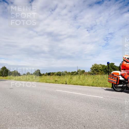 31.08.2025 - Elbe Triathlon Hamburg Michael Burmester http://msf.ph/oto/8667288 31.08.2025 10:45:56 Radfahren 1102 meine-sportfotos.de