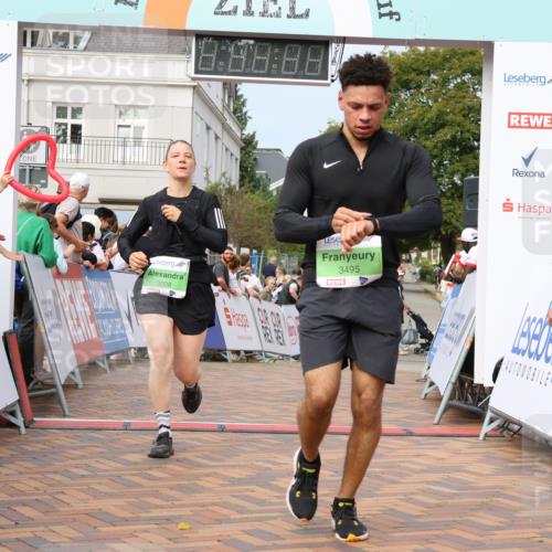 31.08.2025 - 21. Blankeneser Heldenlauf Strokosch-Dieckow http://msf.ph/oto/8667299 31.08.2025 11:15:36 Ziel 3495, 3621, 3622, 3458, 3028, 3397 meine-sportfotos.de