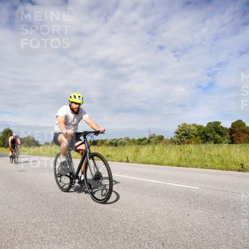 31.08.2025 - Elbe Triathlon Hamburg Michael Burmester http://msf.ph/oto/8667337 31.08.2025 10:47:02 Radfahren 789, 941, 956, 1127, 1128, 1187, 1267, 1332, 1352 meine-sportfotos.de