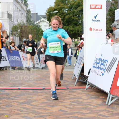 31.08.2025 - 21. Blankeneser Heldenlauf Strokosch-Dieckow http://msf.ph/oto/8667341 31.08.2025 11:15:33 Ziel 3478, 3495, 3621, 3622, 3458, 3028, 3014, 3397 meine-sportfotos.de