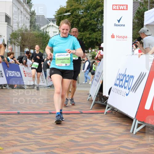 31.08.2025 - 21. Blankeneser Heldenlauf Strokosch-Dieckow http://msf.ph/oto/8667355 31.08.2025 11:15:32 Ziel 3497, 3478, 3495, 3621, 3622, 3458, 3028, 3014, 3397 meine-sportfotos.de