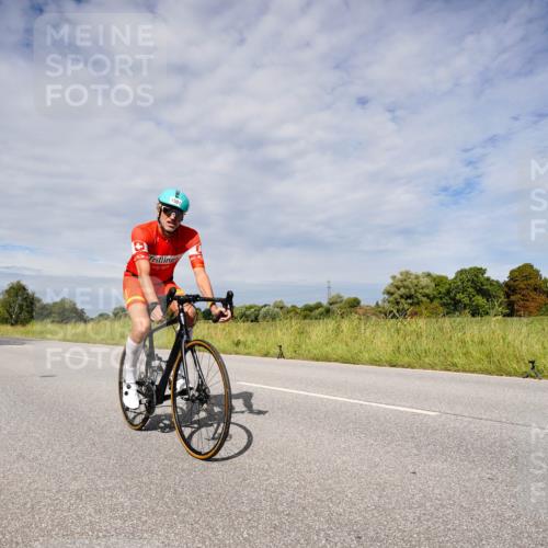 31.08.2025 - Elbe Triathlon Hamburg Michael Burmester http://msf.ph/oto/8667373 31.08.2025 10:47:35 Radfahren 1155, 1216, 1226, 1293, 1501 meine-sportfotos.de
