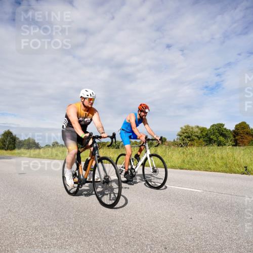 31.08.2025 - Elbe Triathlon Hamburg Michael Burmester http://msf.ph/oto/8667379 31.08.2025 10:47:46 Radfahren 1011, 1174, 1185 meine-sportfotos.de