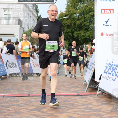31.08.2025 - 21. Blankeneser Heldenlauf Strokosch-Dieckow http://msf.ph/oto/8667387 31.08.2025 11:15:30 Ziel 3497, 3478, 3495, 3621, 3622, 3458, 3014, 3397 meine-sportfotos.de