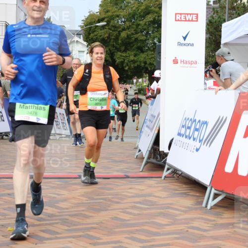 31.08.2025 - 21. Blankeneser Heldenlauf Strokosch-Dieckow http://msf.ph/oto/8667436 31.08.2025 11:15:27 Ziel 3340, 3339, 3497, 3478, 3621, 3458, 3014 meine-sportfotos.de