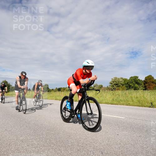 31.08.2025 - Elbe Triathlon Hamburg Michael Burmester http://msf.ph/oto/8667452 31.08.2025 10:49:18 Radfahren 1190, 1308, 1424, 1496 meine-sportfotos.de