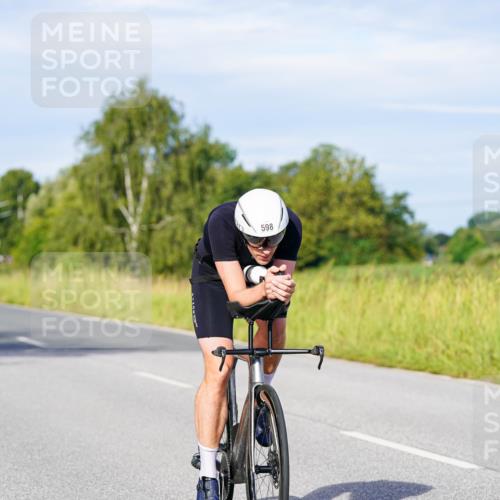 31.08.2025 - Elbe Triathlon Hamburg Michael Burmester http://msf.ph/oto/8667474 31.08.2025 09:42:29 Radfahren 269, 299, 598, 643 meine-sportfotos.de
