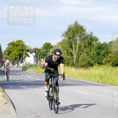 31.08.2025 - Elbe Triathlon Hamburg Michael Burmester http://msf.ph/oto/8667487 31.08.2025 09:42:34 Radfahren 247, 269, 643 meine-sportfotos.de