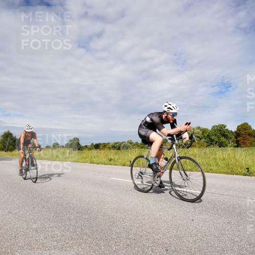 31.08.2025 - Elbe Triathlon Hamburg Michael Burmester http://msf.ph/oto/8667490 31.08.2025 10:50:19 Radfahren 1134, 1146, 1220, 1236, 1343, 1354, 1480 meine-sportfotos.de