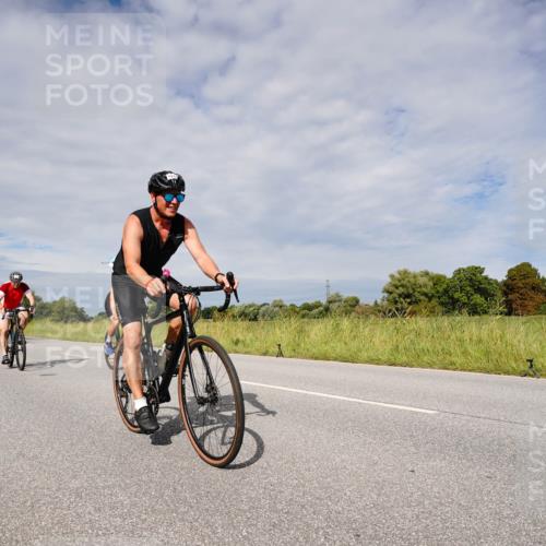 31.08.2025 - Elbe Triathlon Hamburg Michael Burmester http://msf.ph/oto/8667522 31.08.2025 10:51:05 Radfahren 1150, 1156, 1204, 1231, 1241, 1418, 1446 meine-sportfotos.de