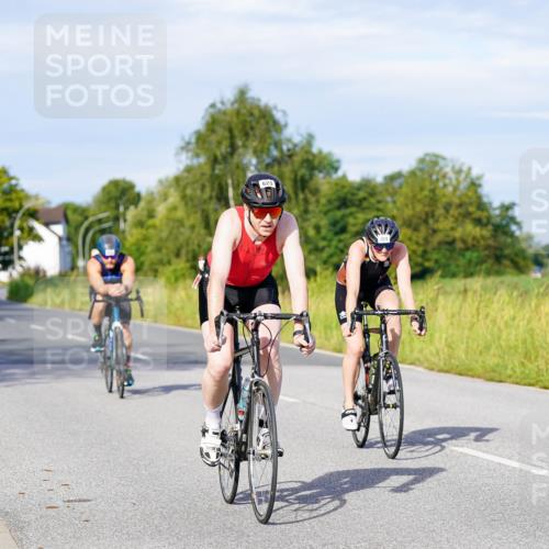 31.08.2025 - Elbe Triathlon Hamburg Michael Burmester http://msf.ph/oto/8667579 31.08.2025 09:43:03 Radfahren 321, 324, 414, 605, 623, 624, 732, 795, 833, 837 meine-sportfotos.de