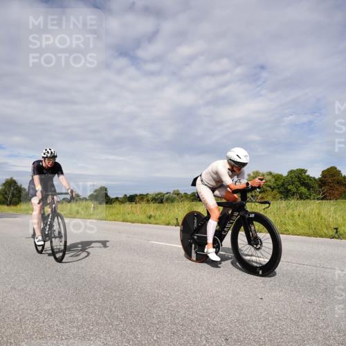 31.08.2025 - Elbe Triathlon Hamburg Michael Burmester http://msf.ph/oto/8667580 31.08.2025 10:52:02 Radfahren 1135, 1186, 1376, 1479, 1483, 1492 meine-sportfotos.de