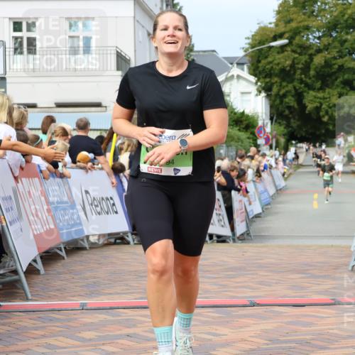 31.08.2025 - 21. Blankeneser Heldenlauf Strokosch-Dieckow http://msf.ph/oto/8667609 31.08.2025 10:57:13 Ziel 2167, 3502, 3194 meine-sportfotos.de