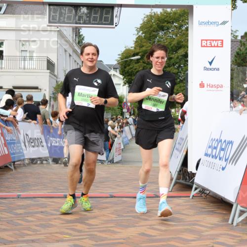 31.08.2025 - 21. Blankeneser Heldenlauf Strokosch-Dieckow http://msf.ph/oto/8667658 31.08.2025 11:15:11 Ziel 3561, 3560, 3226, 3260 meine-sportfotos.de