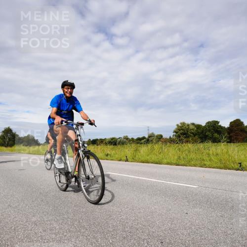 31.08.2025 - Elbe Triathlon Hamburg Michael Burmester http://msf.ph/oto/8667664 31.08.2025 10:54:06 Radfahren 1114, 1291, 1335, 1341, 1367, 1428, 1454 meine-sportfotos.de