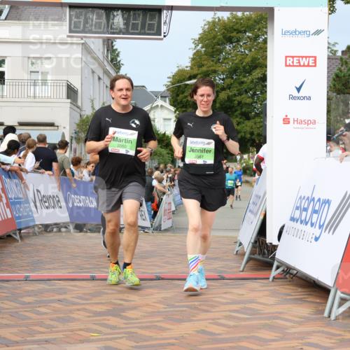 31.08.2025 - 21. Blankeneser Heldenlauf Strokosch-Dieckow http://msf.ph/oto/8667697 31.08.2025 11:15:11 Ziel 3561, 3560, 3226, 3260 meine-sportfotos.de
