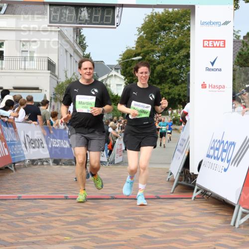 31.08.2025 - 21. Blankeneser Heldenlauf Strokosch-Dieckow http://msf.ph/oto/8667714 31.08.2025 11:15:11 Ziel 3561, 3560, 3226, 3260 meine-sportfotos.de
