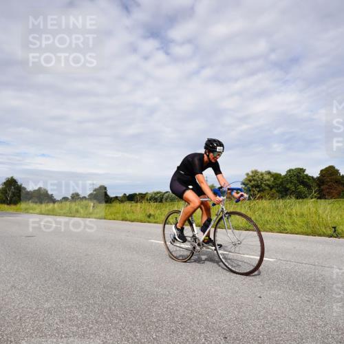 31.08.2025 - Elbe Triathlon Hamburg Michael Burmester http://msf.ph/oto/8667735 31.08.2025 10:55:26 Radfahren 1272, 1396, 1408, 1431, 1481 meine-sportfotos.de