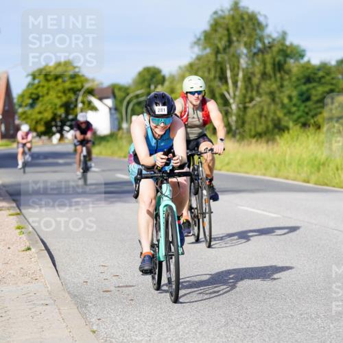 31.08.2025 - Elbe Triathlon Hamburg Michael Burmester http://msf.ph/oto/8667811 31.08.2025 09:44:03 Radfahren 281, 378, 476, 562, 787, 864 meine-sportfotos.de