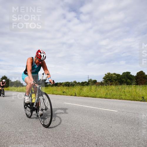 31.08.2025 - Elbe Triathlon Hamburg Michael Burmester http://msf.ph/oto/8667815 31.08.2025 10:57:11 Radfahren 1297, 1323, 1357, 1504, 1601, 1614 meine-sportfotos.de