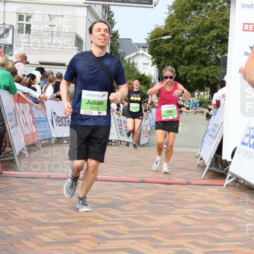 31.08.2025 - 21. Blankeneser Heldenlauf Strokosch-Dieckow http://msf.ph/oto/8667852 31.08.2025 11:14:58 Ziel 3479, 3535, 3534, 3586, 3661, 3610, 3336, 3270 meine-sportfotos.de