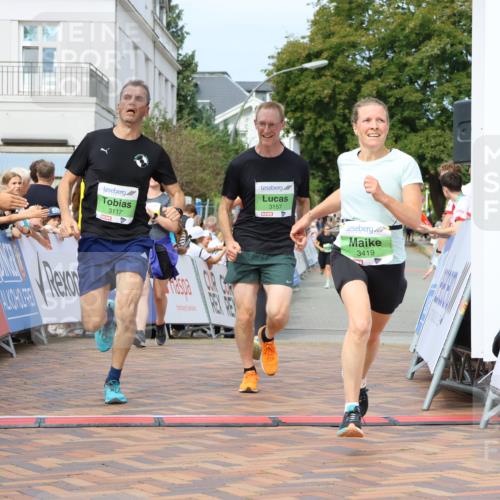 31.08.2025 - 21. Blankeneser Heldenlauf Strokosch-Dieckow http://msf.ph/oto/8667867 31.08.2025 10:57:03 Ziel 2167, 3502, 3419, 3385, 3117, 3157 meine-sportfotos.de
