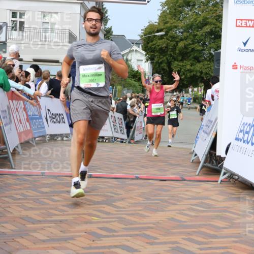 31.08.2025 - 21. Blankeneser Heldenlauf Strokosch-Dieckow http://msf.ph/oto/8667922 31.08.2025 11:14:57 Ziel 3479, 3535, 3534, 3586, 3661, 3610, 3336, 3270 meine-sportfotos.de