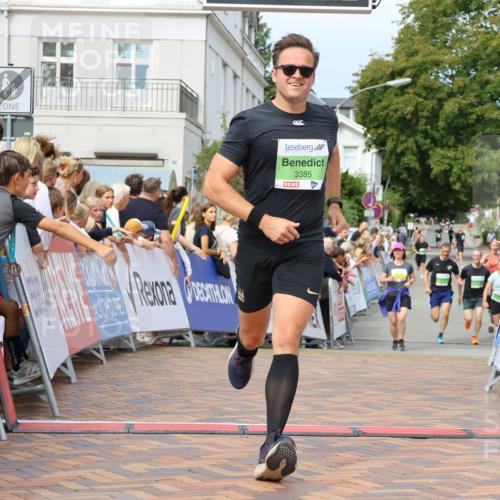 31.08.2025 - 21. Blankeneser Heldenlauf Strokosch-Dieckow http://msf.ph/oto/8667927 31.08.2025 10:56:59 Ziel 3419, 3385, 3117, 3157 meine-sportfotos.de
