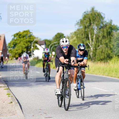 31.08.2025 - Elbe Triathlon Hamburg Michael Burmester http://msf.ph/oto/8667930 31.08.2025 09:44:57 Radfahren 292, 357, 469, 527, 613, 617, 773 meine-sportfotos.de