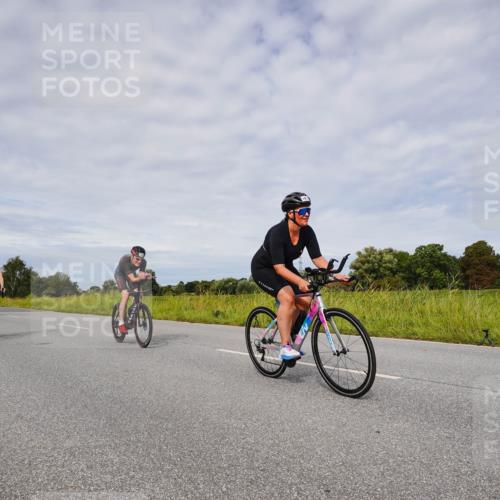 31.08.2025 - Elbe Triathlon Hamburg Michael Burmester http://msf.ph/oto/8667931 31.08.2025 10:59:45 Radfahren 1281, 1310, 1318, 1319, 1344, 1362, 1417, 1423 meine-sportfotos.de